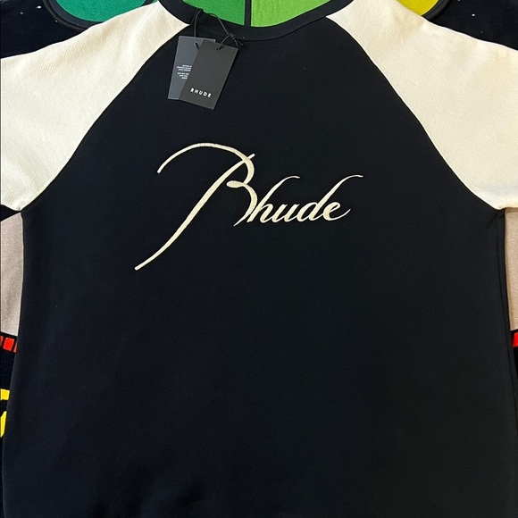 Rhude Black & Off-White Piqué Raglan T-Shirt - Picture 8 of 13